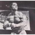 Arnold Schwarzenegger’s Rap The Traps Routine